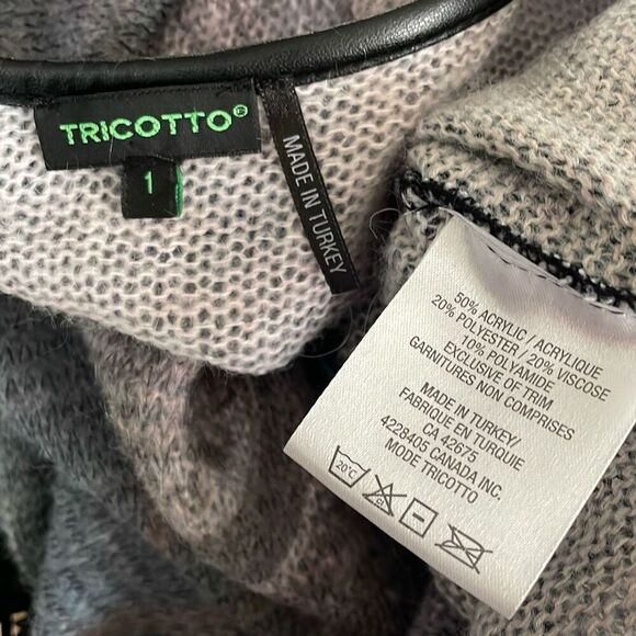 Boho Fringe Trim Poncho - Picture 7 of 10